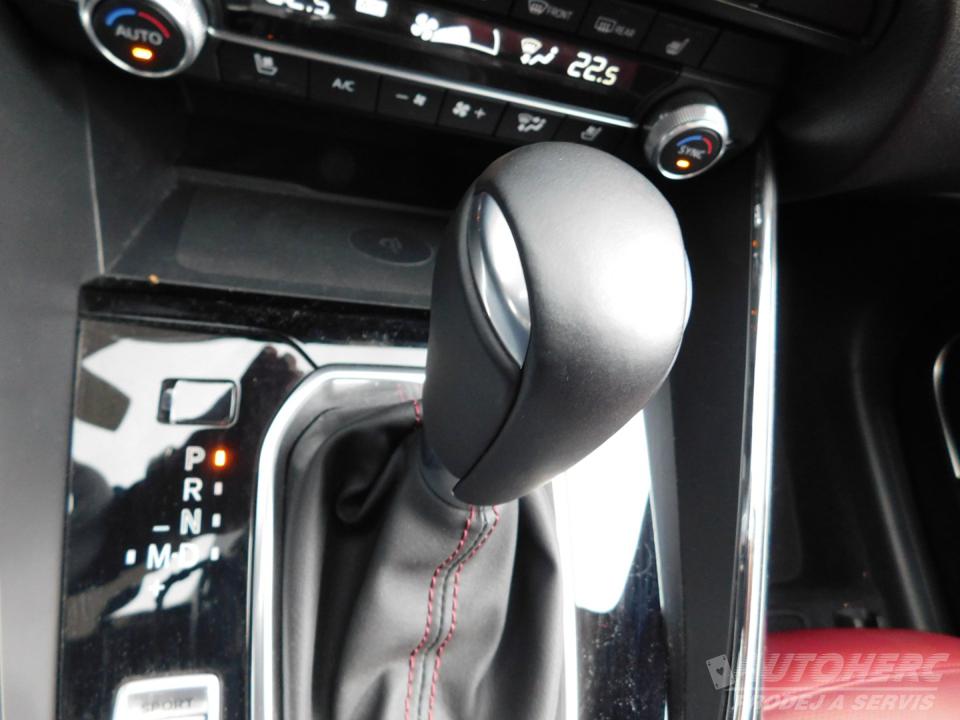 Mazda CX-9 2.5 L AWD 6 MÍST