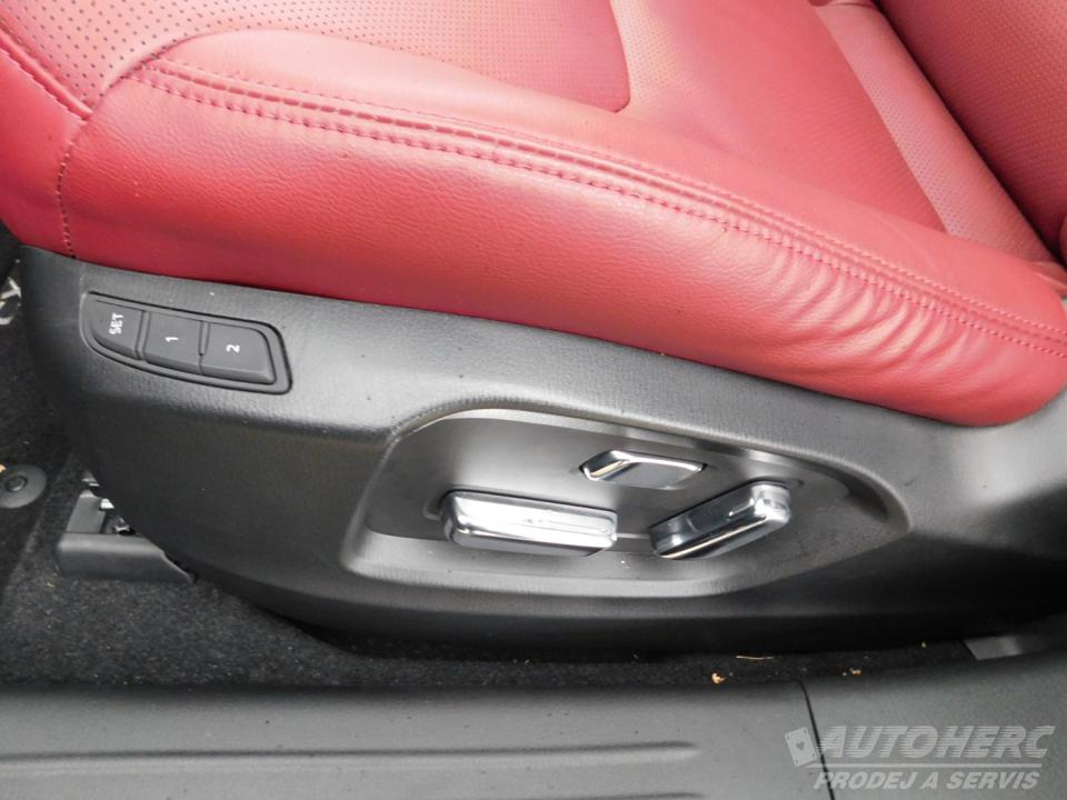 Mazda CX-9 2.5 L AWD 6 MÍST