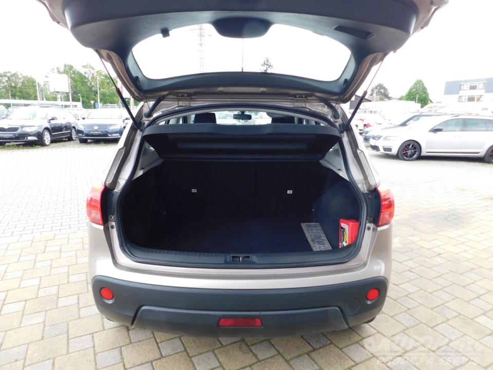 Nissan Qashqai 1.6 i ČR