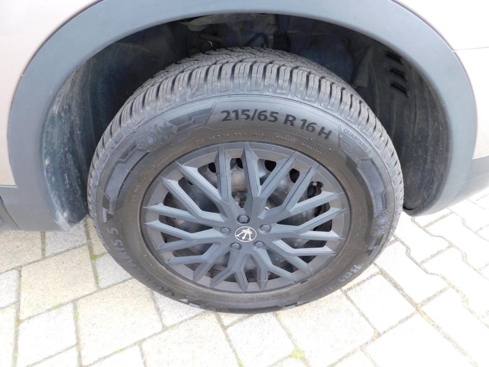 Nissan Qashqai 1.6 i ČR