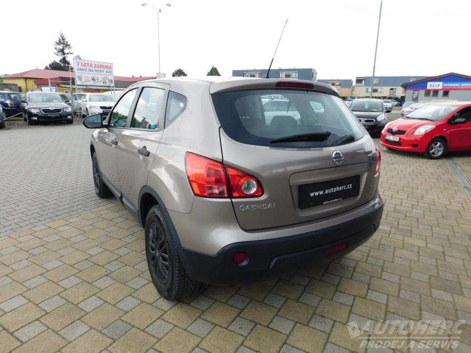 Nissan Qashqai 1.6 i ČR