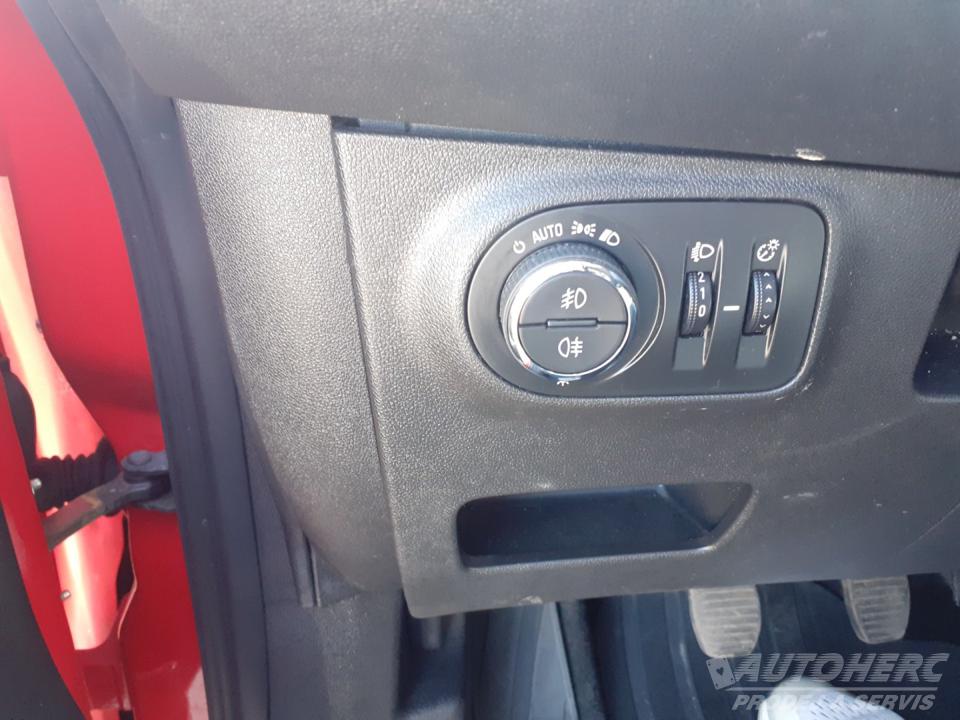 Opel Corsa E 1.4 LPG ČR
