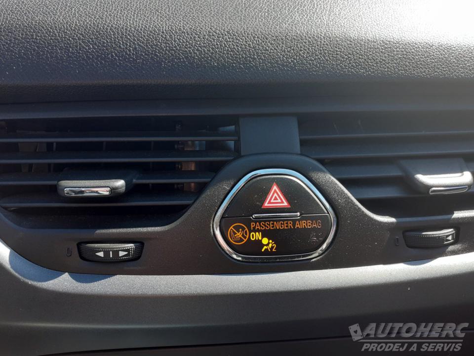 Opel Corsa E 1.4 LPG ČR