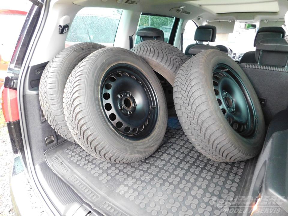 Seat Alhambra 2.0 TDi 4x4 7.MÍST