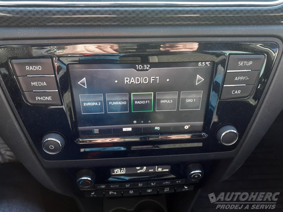 Škoda Rapid 1.0 TSi MONTE CARLO