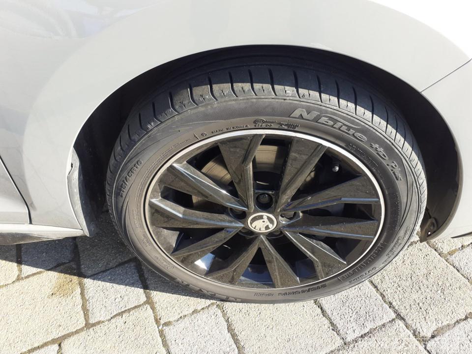 Škoda Rapid 1.0 TSi MONTE CARLO