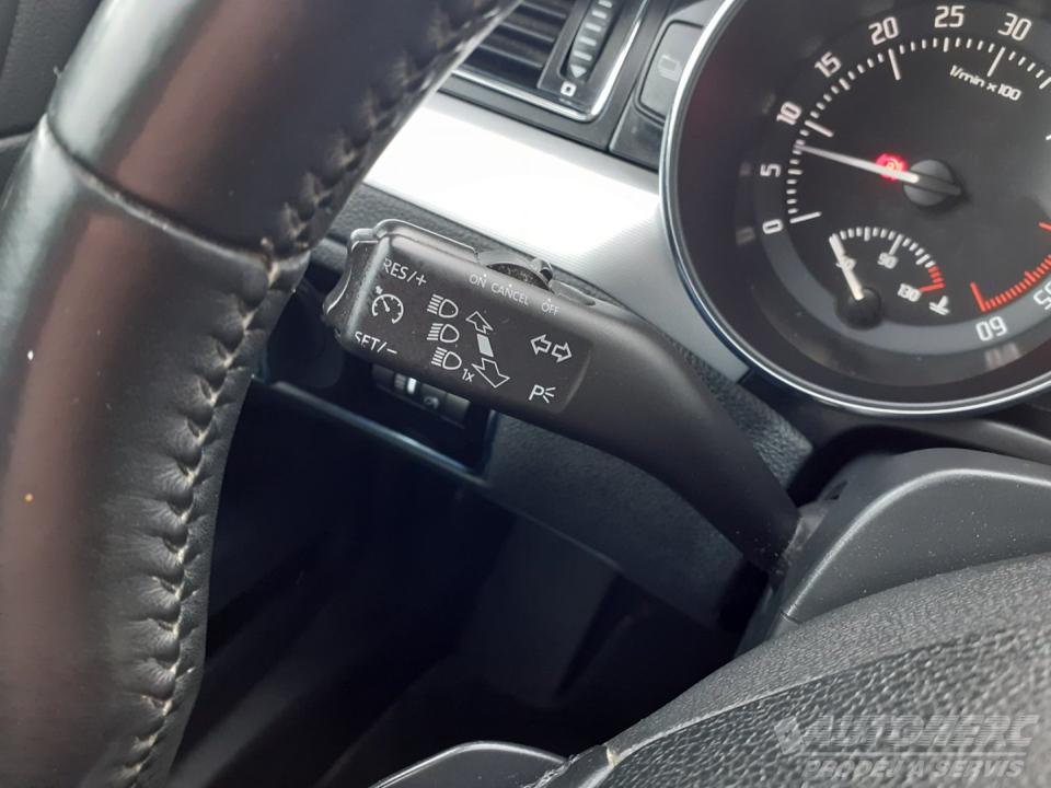 Škoda Superb KOMBI 2.0 TDi DSG