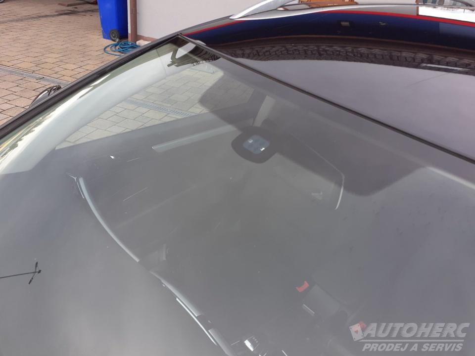 Škoda Superb KOMBI 2.0 TDi DSG