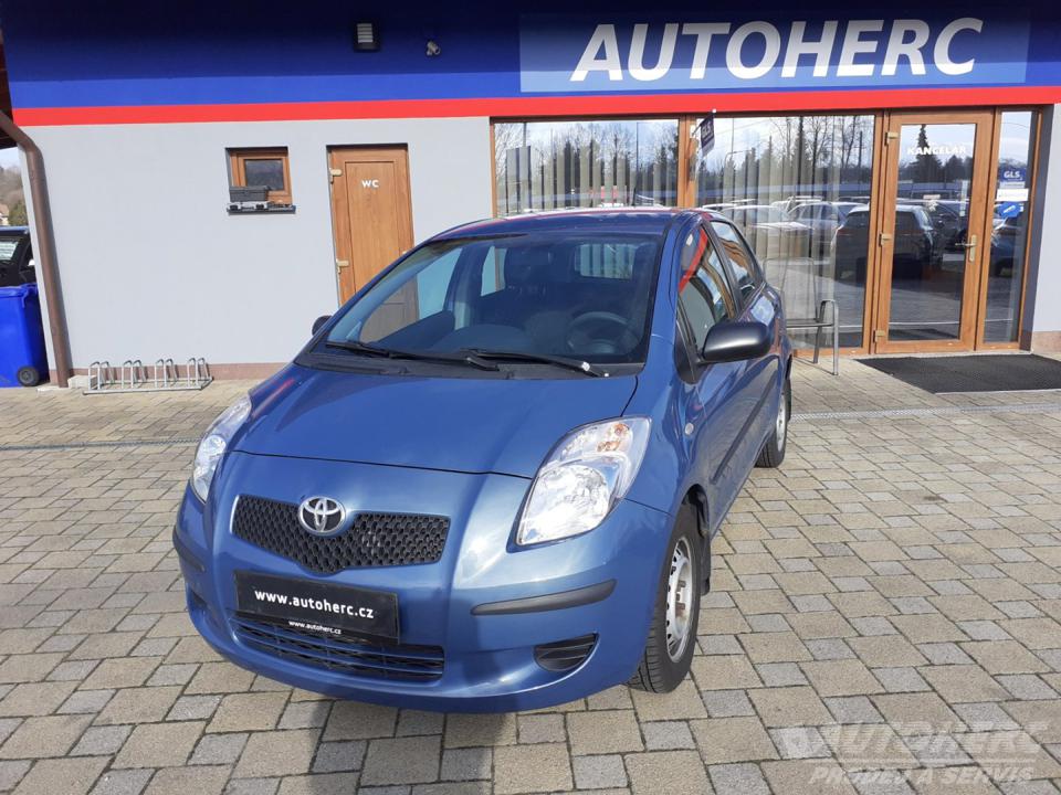 Toyota Yaris 1.0  1.MAJ ČR