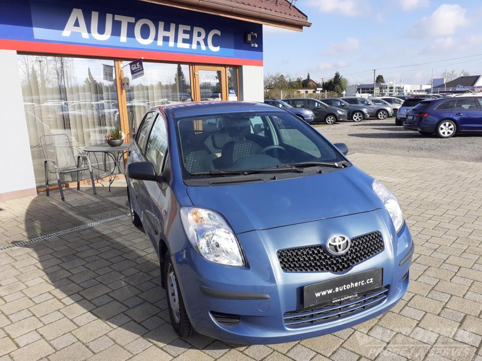 Toyota Yaris 1.0  1.MAJ ČR