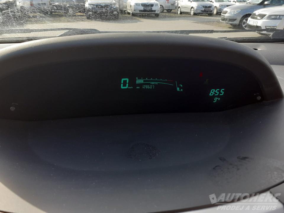 Toyota Yaris 1.0  1.MAJ ČR