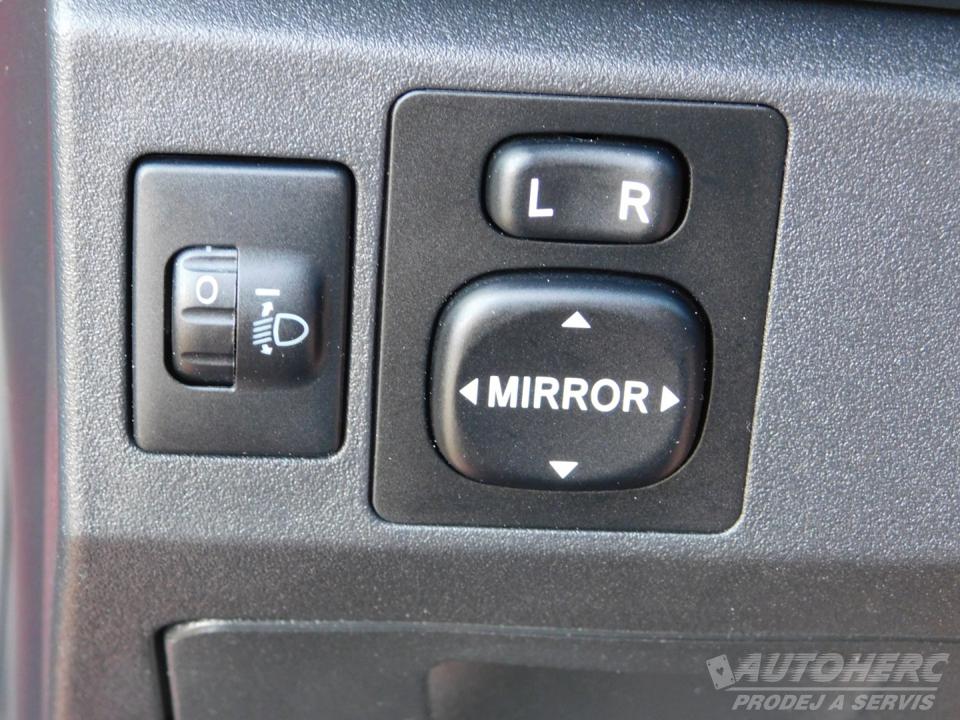 Toyota Yaris 1.0 51Kw