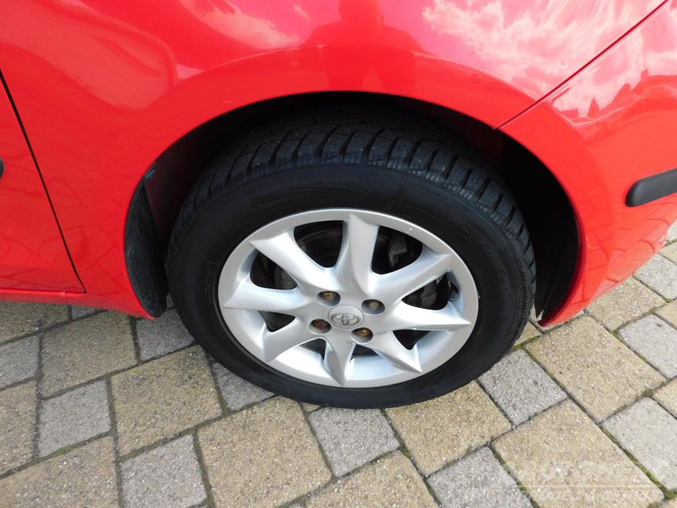 Toyota Yaris 1.0 51Kw