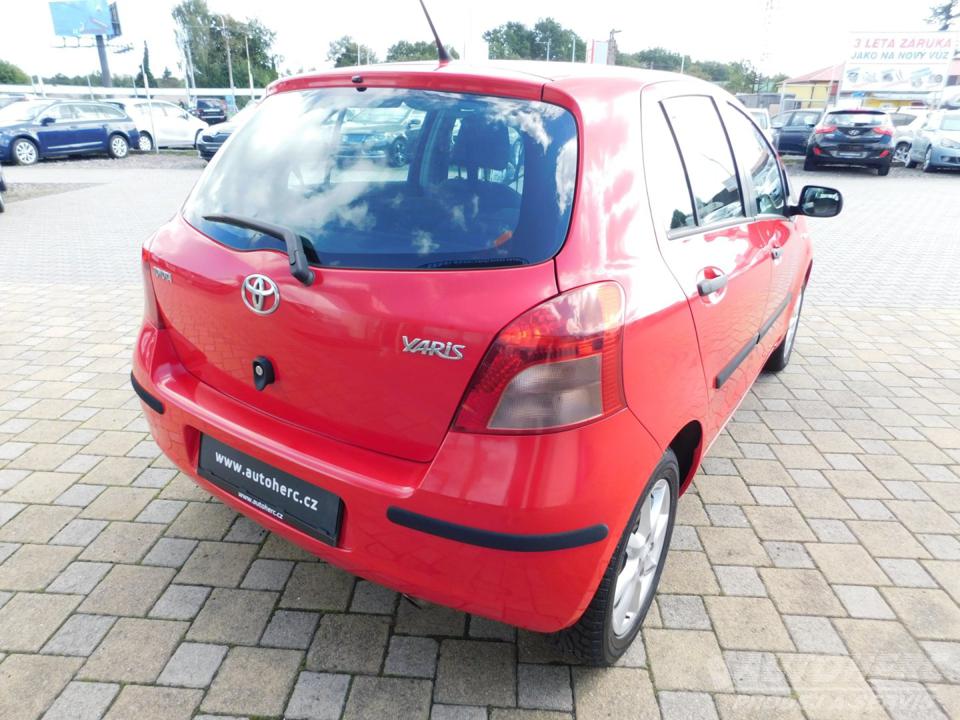 Toyota Yaris 1.0 51Kw