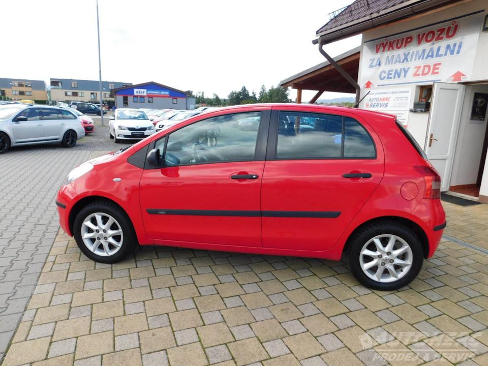 Toyota Yaris 1.0 51Kw