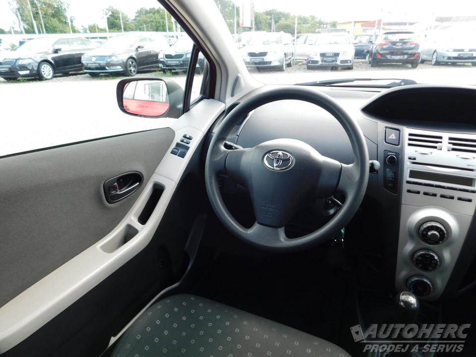 Toyota Yaris 1.0 51Kw