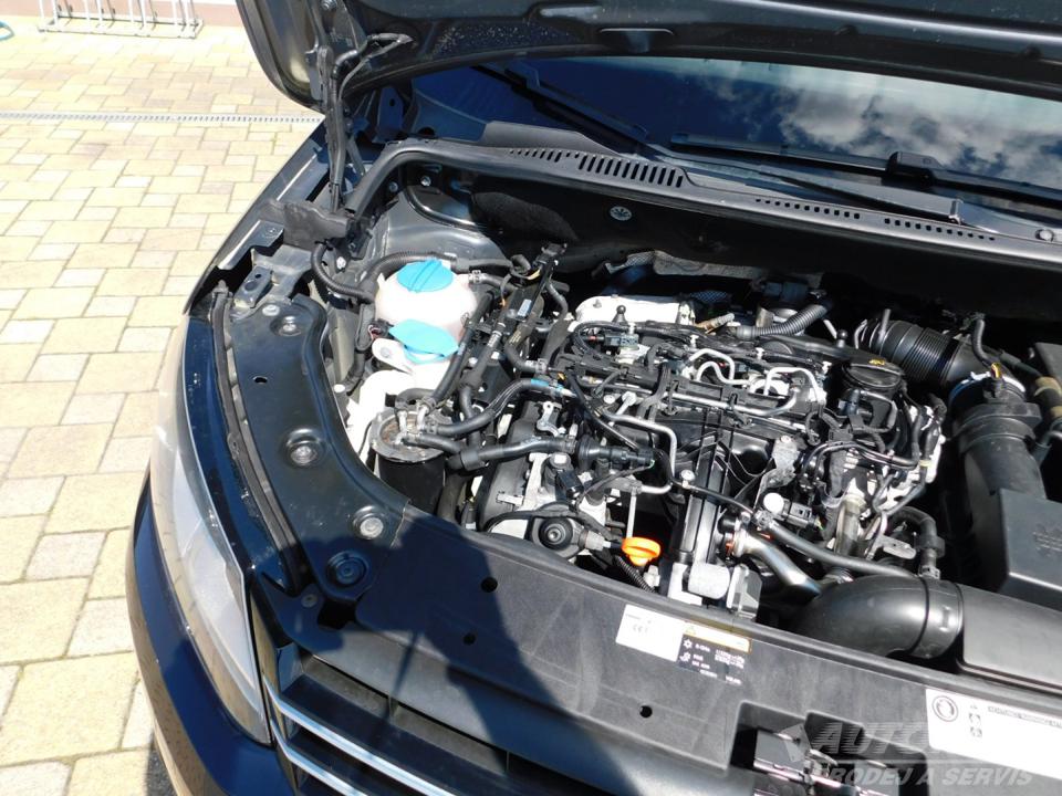 Volkswagen Caddy 2.0 TDi 7-MÍST
