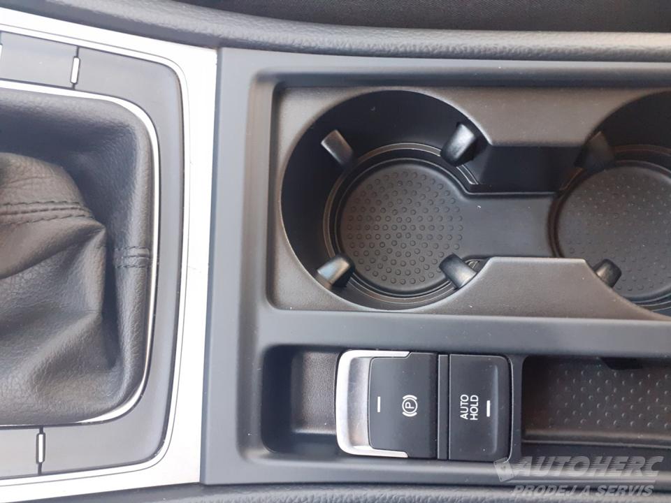 Volkswagen Golf 1.2 TSi  PO SERVISE !