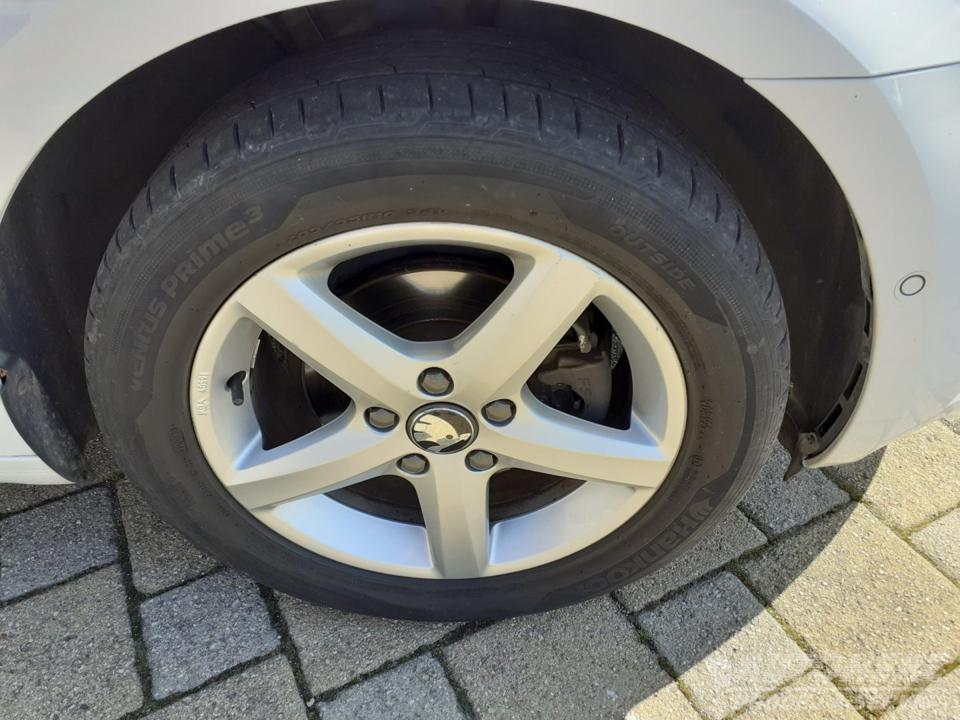 Škoda Octavia KOMBI 1.6 TDi