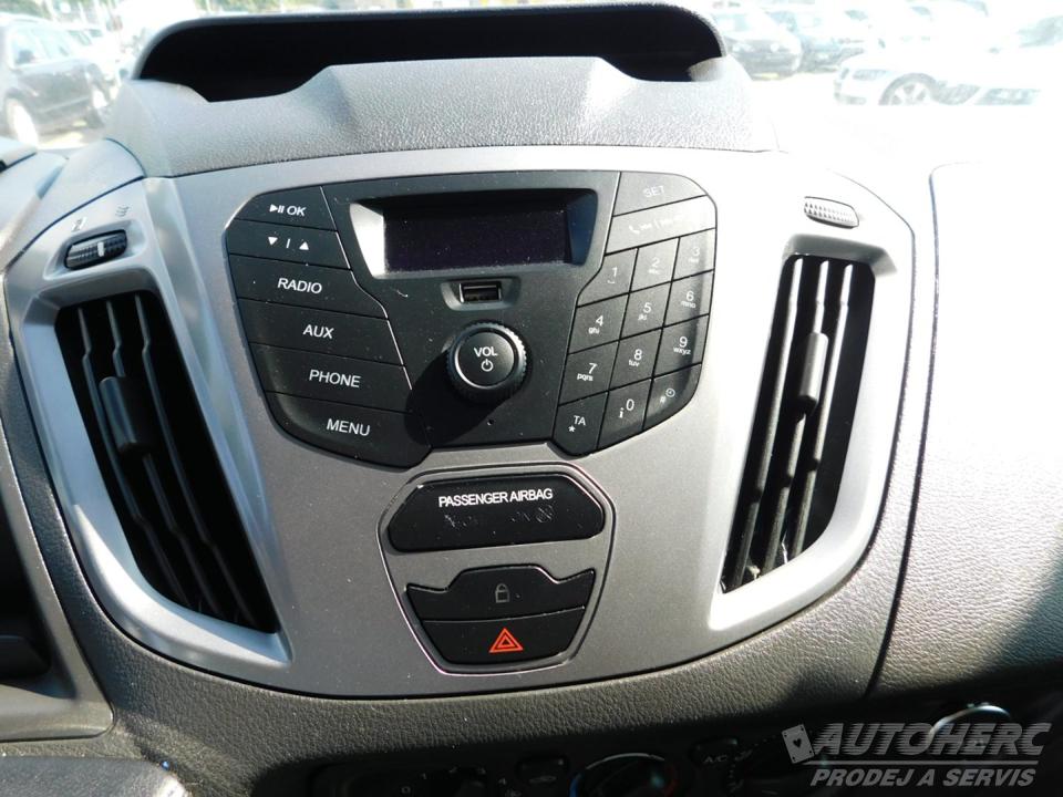 Ford Transit Custom 2.2 TDCi 9.MÍST