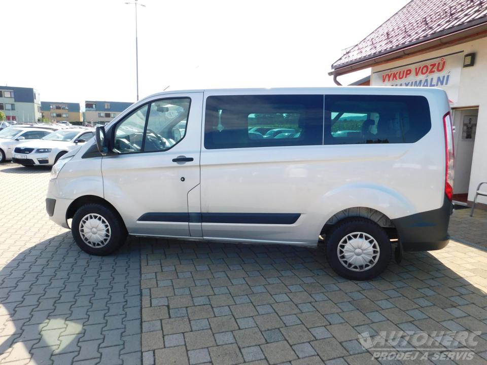 Ford Transit Custom 2.2 TDCi 9.MÍST