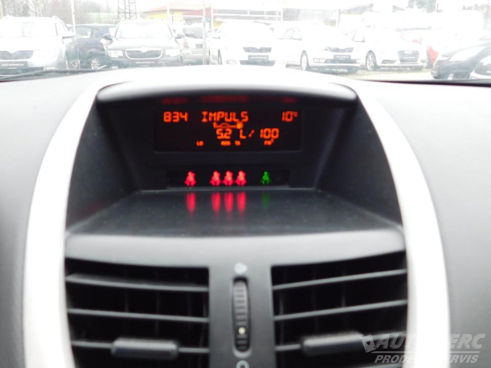 Peugeot 207 1.4 HDi