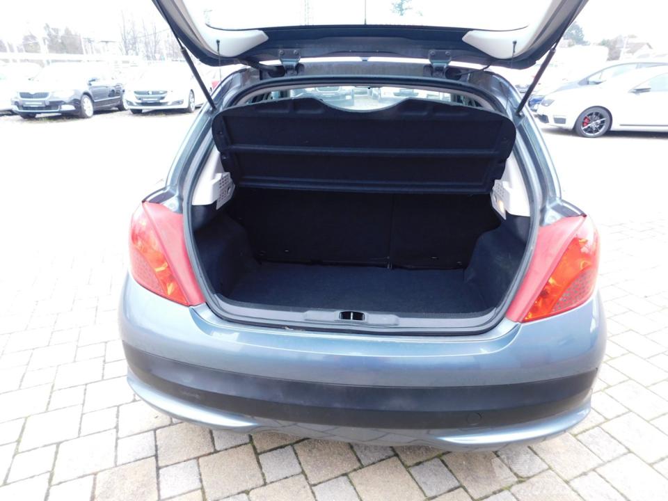 Peugeot 207 1.4 HDi