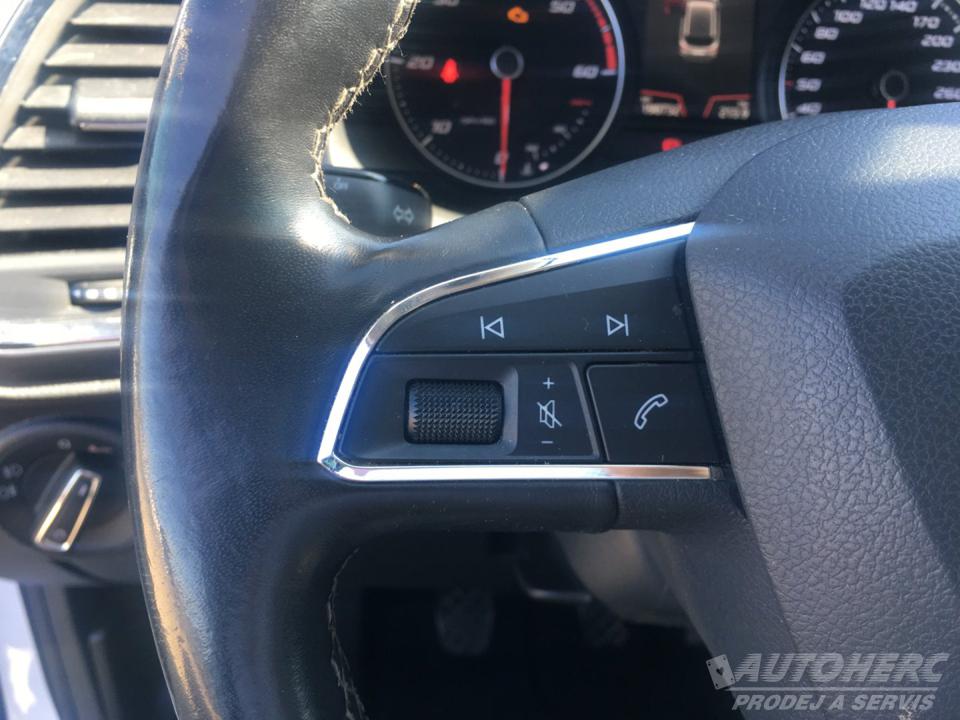 Seat Ateca 1.6 TDi Style, NAVI.
