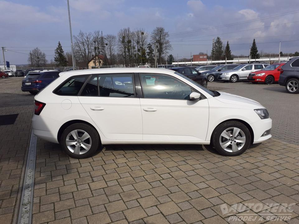 Škoda Fabia KOMBI 1.2 TSi ČR