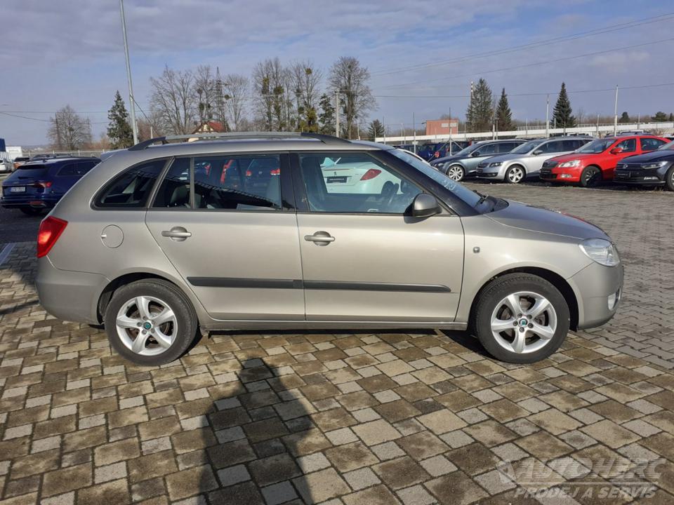 Škoda Fabia KOMBI 1.6 16V