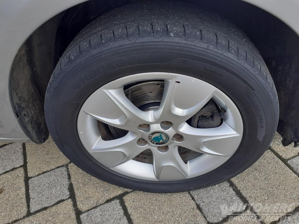 Škoda Roomster 1.6 16V