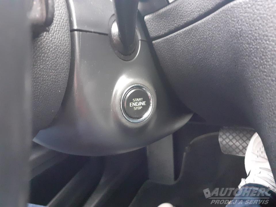 Škoda Superb KOMBI 2.0 TDi DSG
