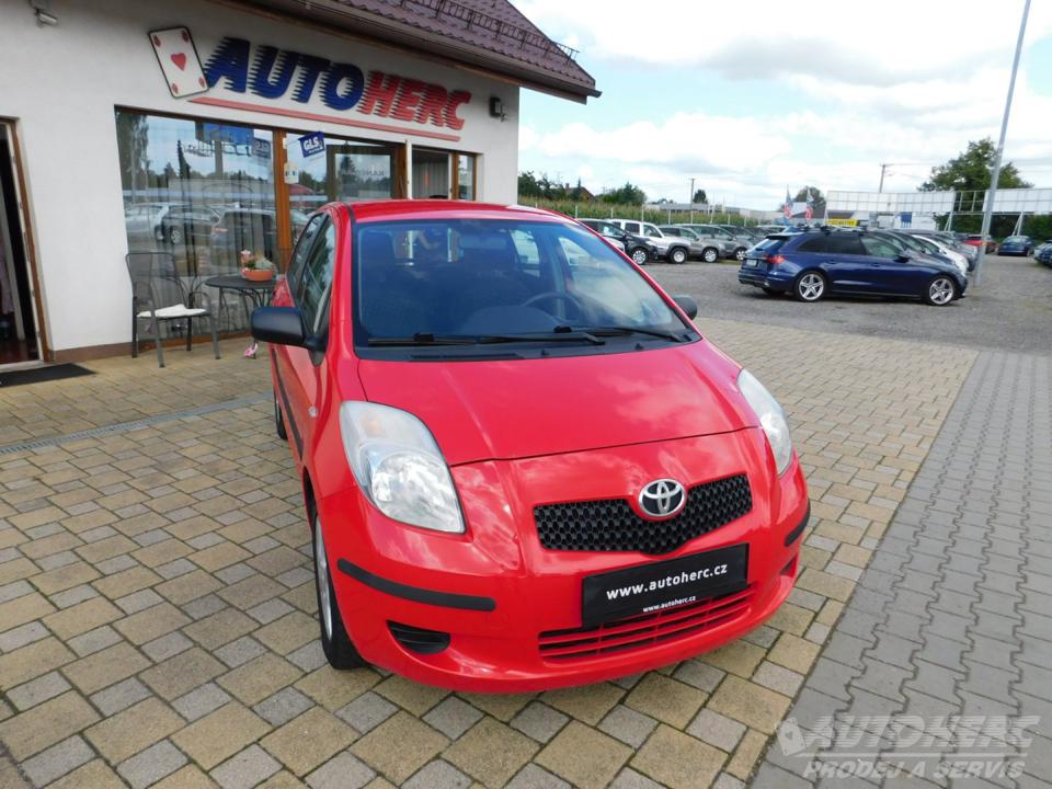 Toyota Yaris 1.0 51Kw