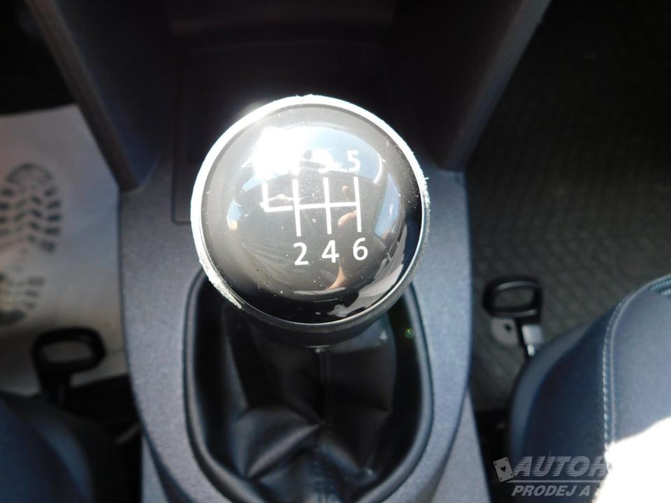 Volkswagen Caddy 2.0 TDi 7-MÍST