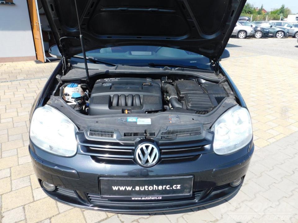 Volkswagen Golf 1.6 i 75Kw