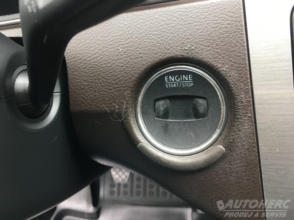 Volkswagen Passat KOMBI 2.0 TDi