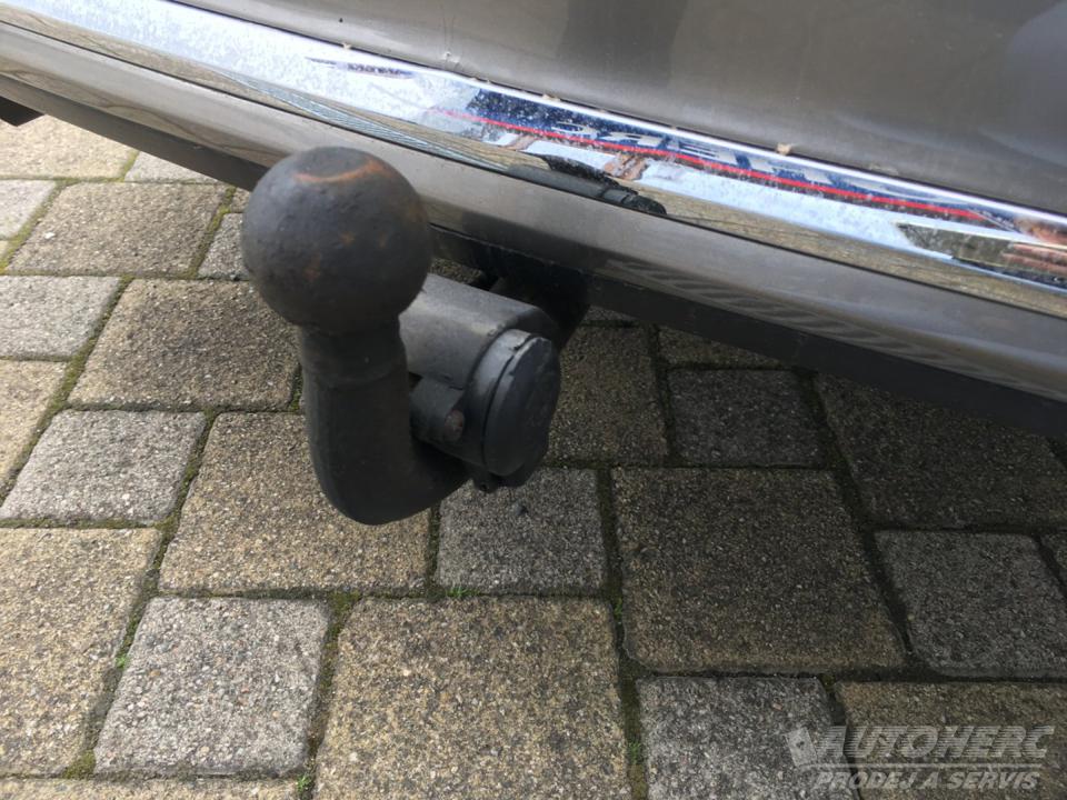 Volkswagen Passat KOMBI 2.0 TDi