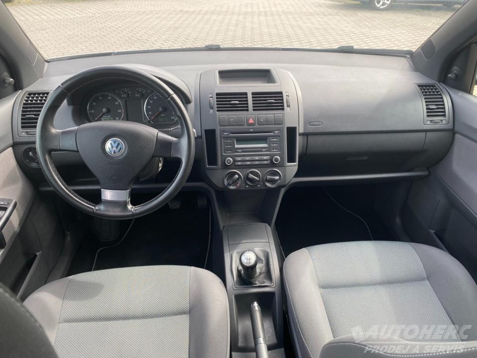 Volkswagen Polo 1.4 16V TREND