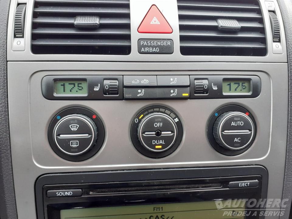 Volkswagen Touran 2.0 TDi  HIGHLINE