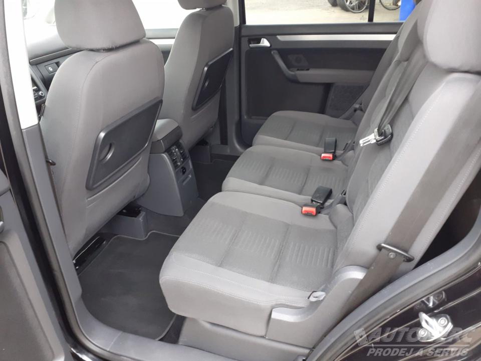 Volkswagen Touran 2.0 TDi  HIGHLINE