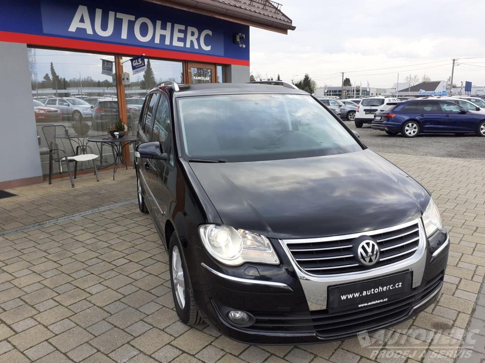 Volkswagen Touran 2.0 TDi  HIGHLINE