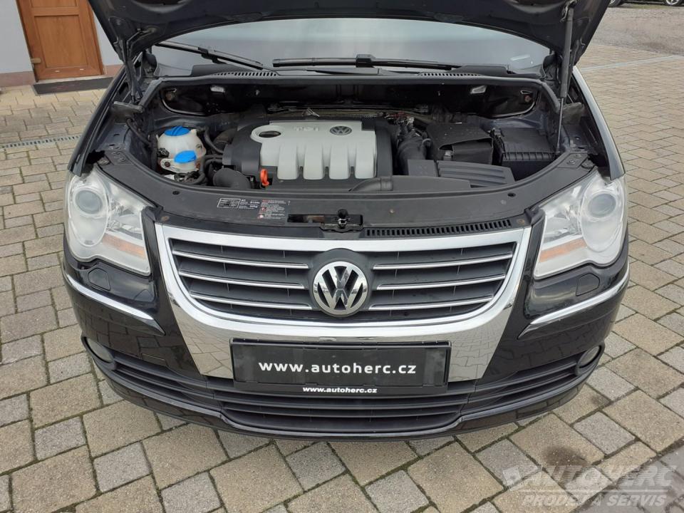 Volkswagen Touran 2.0 TDi  HIGHLINE
