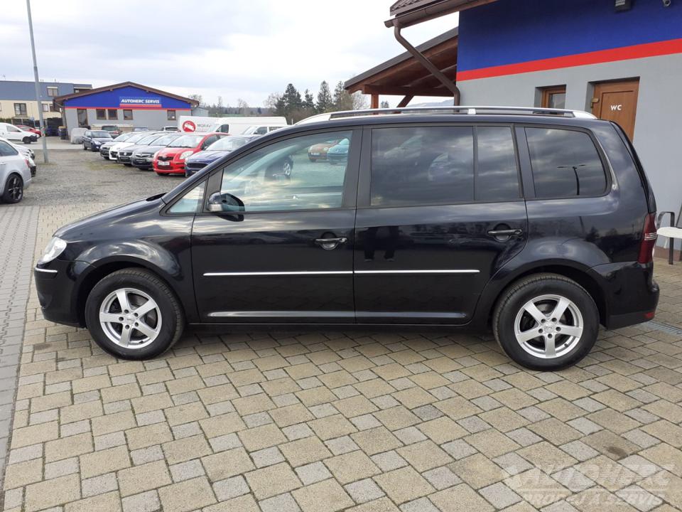 Volkswagen Touran 2.0 TDi  HIGHLINE