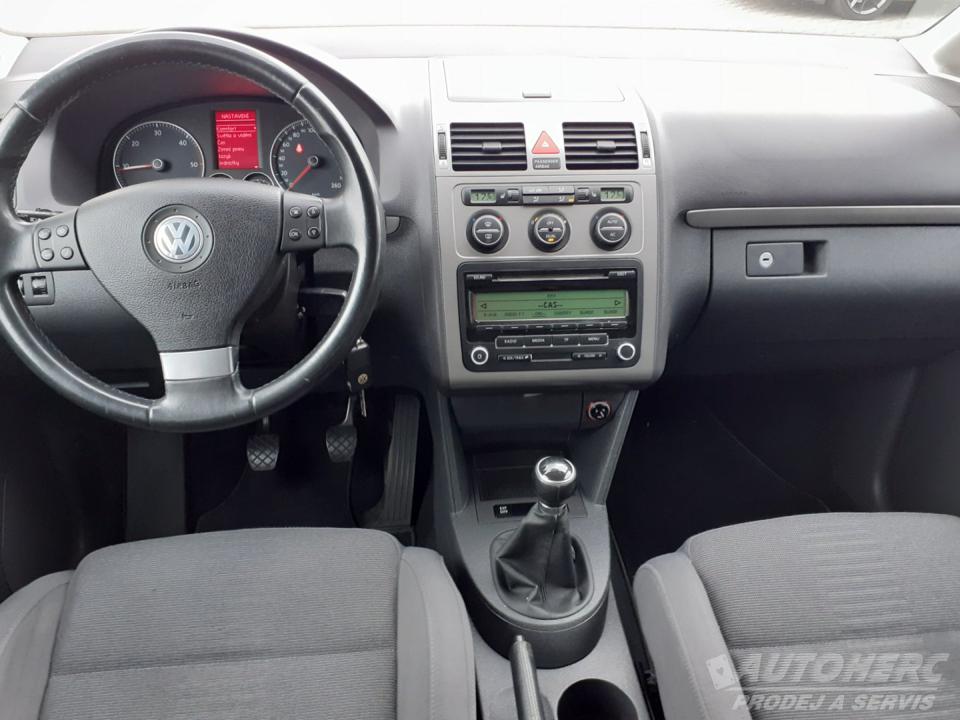 Volkswagen Touran 2.0 TDi  HIGHLINE