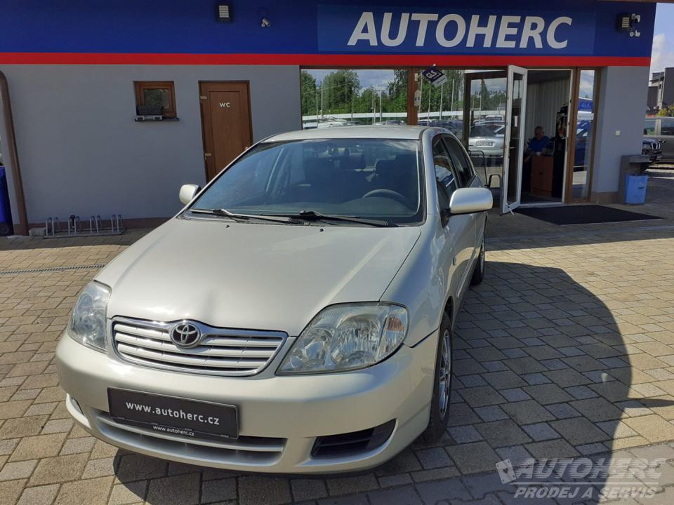 Toyota Corolla 1.6 VVT ZADÁNO !