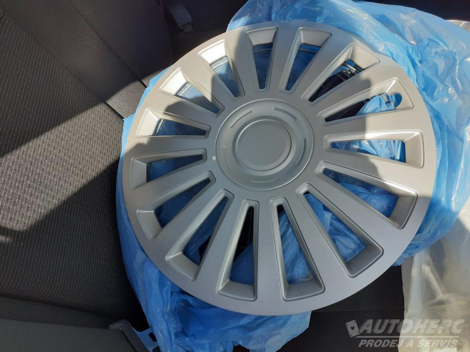 Toyota Corolla 1.6 VVT  ZADÁNO !