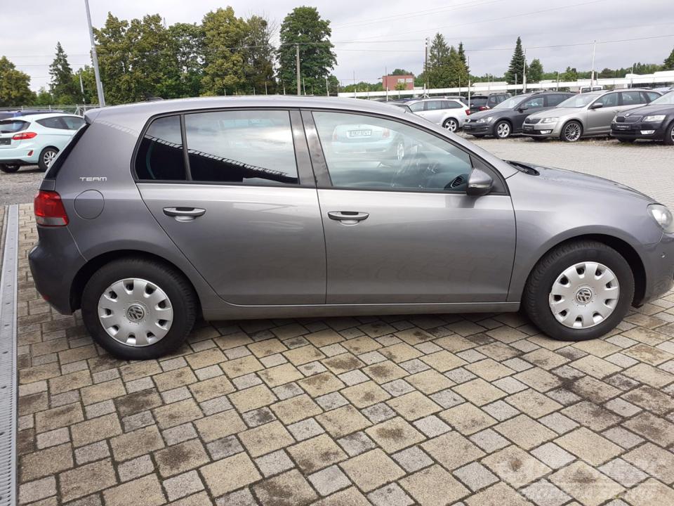 Volkswagen Golf VI 1.2 TSi NAVIGACE