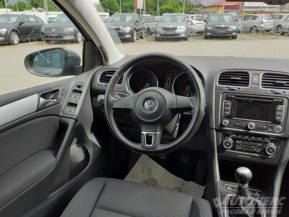 Volkswagen Golf VI 1.2 TSi NAVIGACE