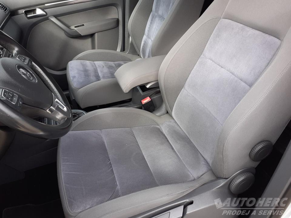 Volkswagen Touran 2.0 TDi 103kW DSG