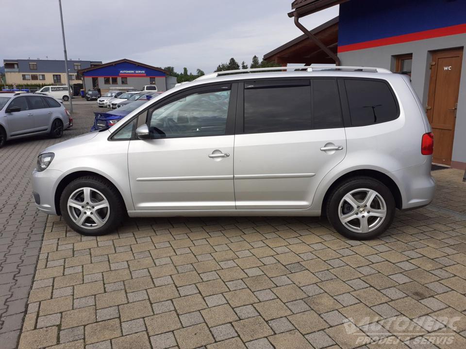 Volkswagen Touran 2.0 TDi 103kW DSG
